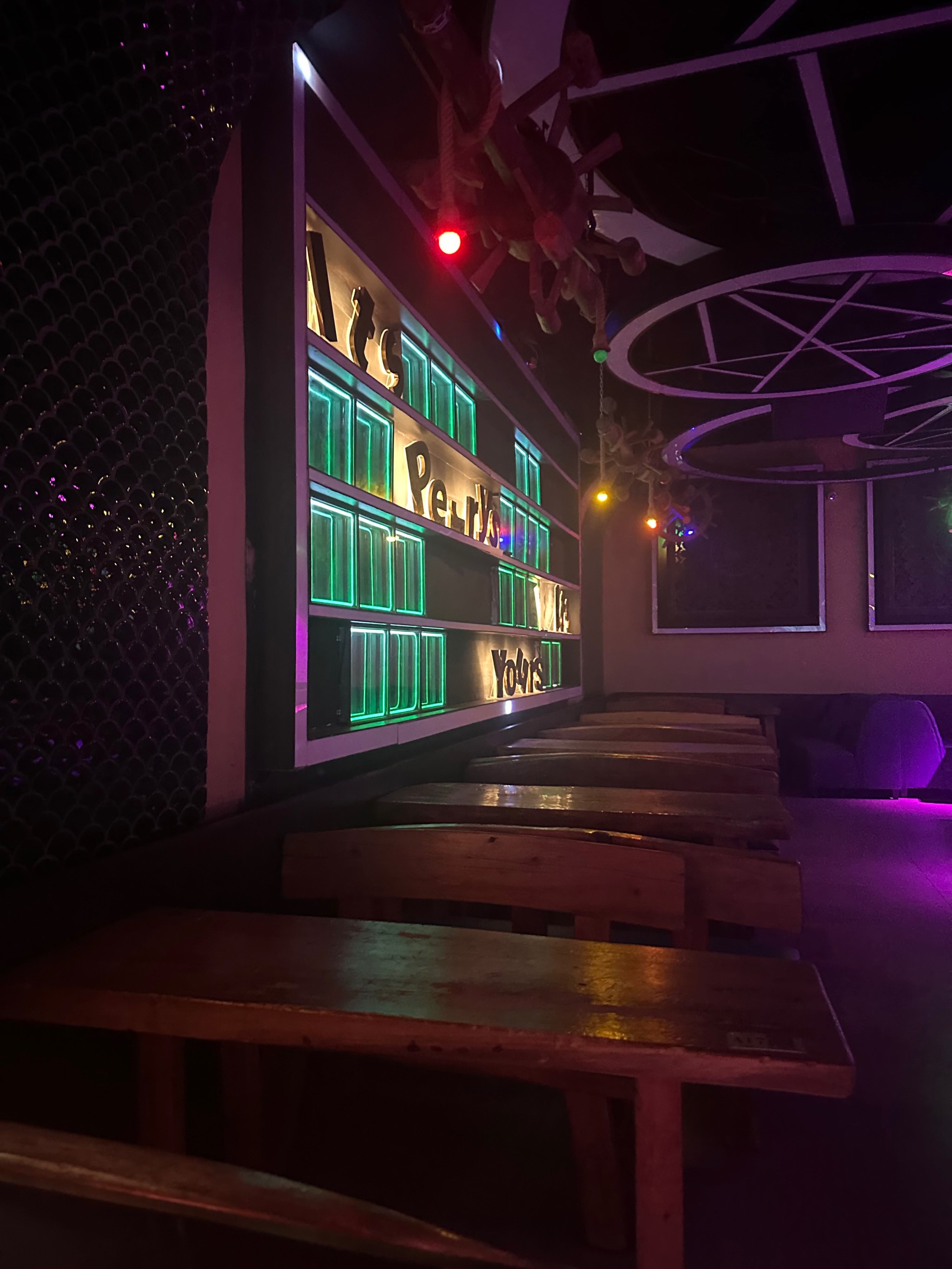 昭通商务ktv中低端区别解析-绥江县ktv预订